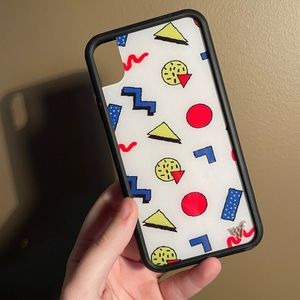 Emma Chamberlain x Wildflower IPhone XR case